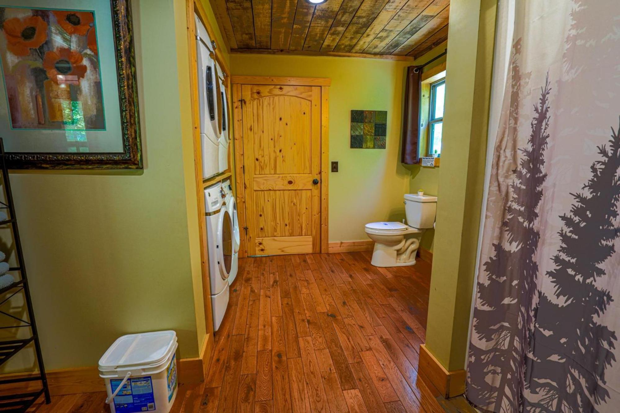 New Listing! Wine Country Retreat - 2 Bed, Hot Tub Villa ดาห์ลอนีกา ภายนอก รูปภาพ